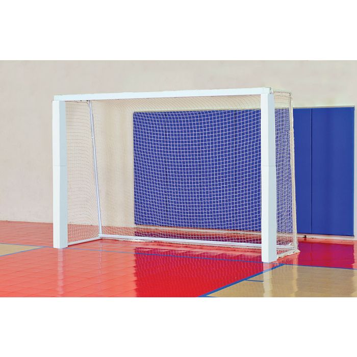 Includes QwikTrack net clips