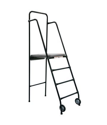 Porter Free Standing Judge's Stand